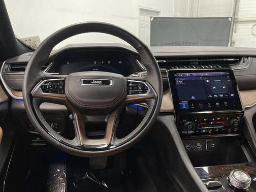 2024 Jeep Grand Cherokee L Summit
