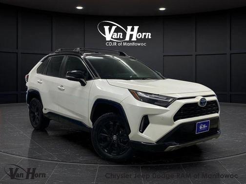 2022 Toyota RAV4 Hybrid SE