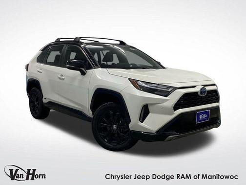 2022 Toyota RAV4 Hybrid SE
