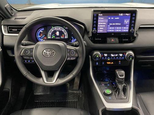 2022 Toyota RAV4 Hybrid SE