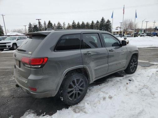 2020 Jeep Grand Cherokee Altitude