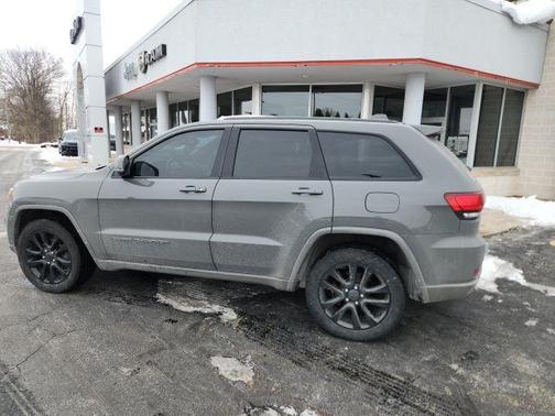 2020 Jeep Grand Cherokee Altitude
