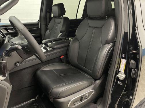2024 Jeep Wagoneer L Series I 4x4