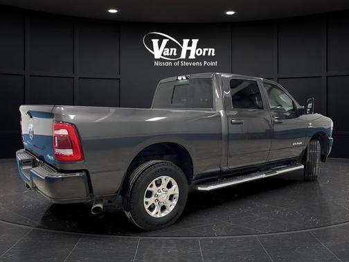 2023 RAM 2500 Laramie Crew Cab 4x4 6'4' Box