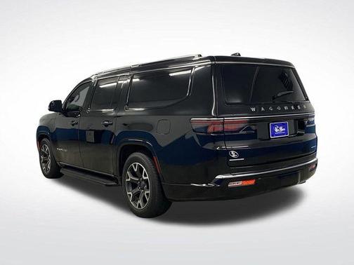 2023 Jeep Wagoneer L Series III 4x4