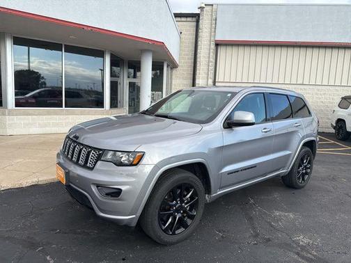 2021 Jeep Grand Cherokee Laredo