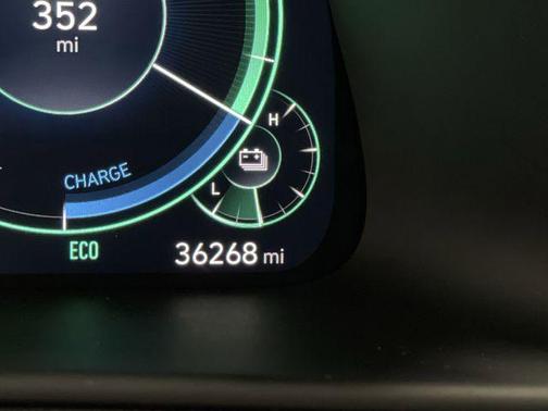 2022 Hyundai SONATA Hybrid Limited