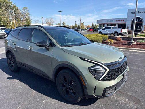 Jungle Green 2025 Kia Sportage Plug-In Hybrid X-Line Prestige