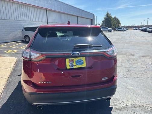 Ruby Red Metallic 2018 Ford Edge SEL