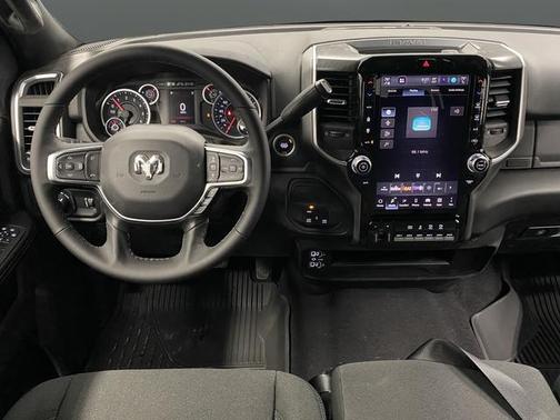 2026 RAM 2500 Big Horn Crew Cab 4x4 6'4' Box