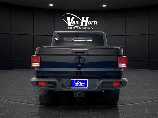Black Clearcoat 2020 Jeep Gladiator Sport S