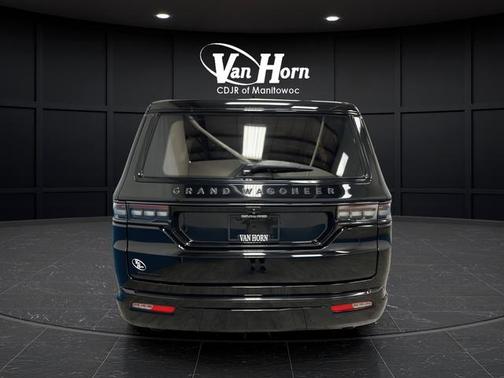 2023 Jeep Grand Wagoneer Obsidian 4x4