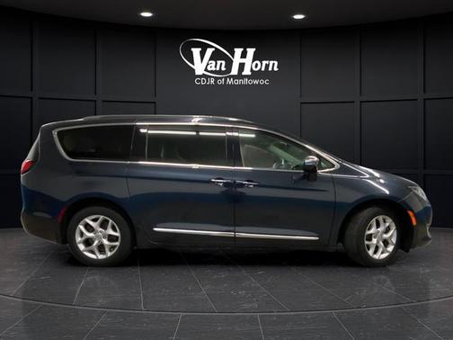 Maximum Steel Metallic Clearcoat 2020 Chrysler Pacifica Limited