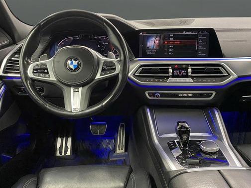 2022 BMW X6 xDrive40i