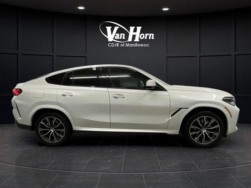 2022 BMW X6 xDrive40i