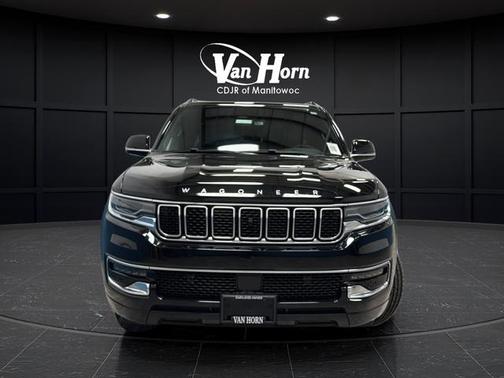 Diamond Black Crystal Pearlcoat 2024 Jeep Wagoneer Series I 4x4
