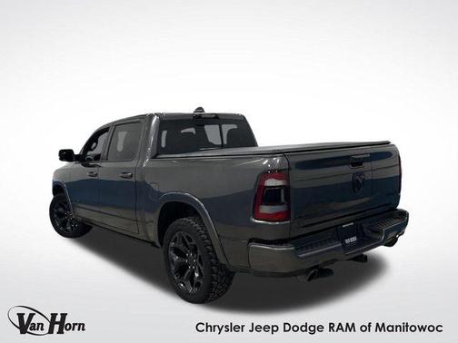 Granite Crystal Metallic Clearcoat 2022 RAM 1500 Limited