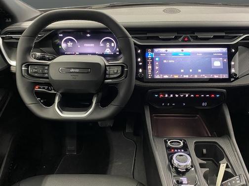 2026 Jeep Cherokee Overland