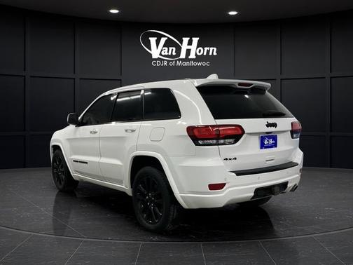 2017 Jeep Grand Cherokee Altitude