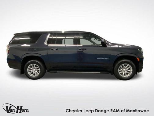 2023 Chevrolet Suburban LS