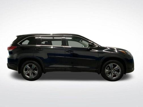 2018 Toyota Highlander Limited Platinum