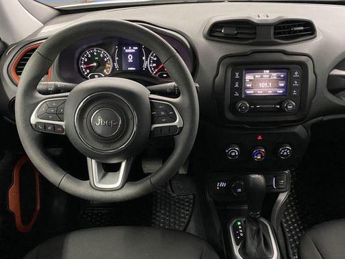 2020 Jeep Renegade Upland