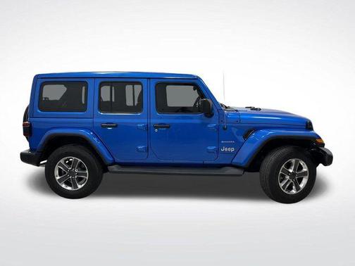 2023 Jeep Wrangler 4-Door Sahara 4x4