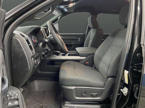 2025 RAM 2500 Big Horn Crew Cab 4x4 6'4' Box