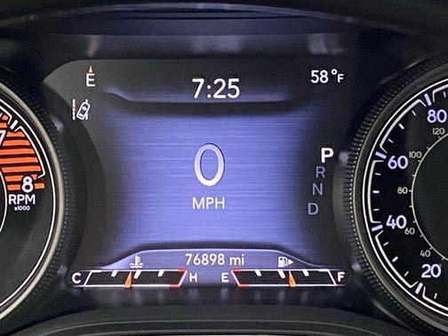 2019 Jeep Cherokee Overland