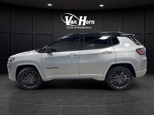 Billet Silver Metallic Clearcoat 2023 Jeep Compass High Altitude