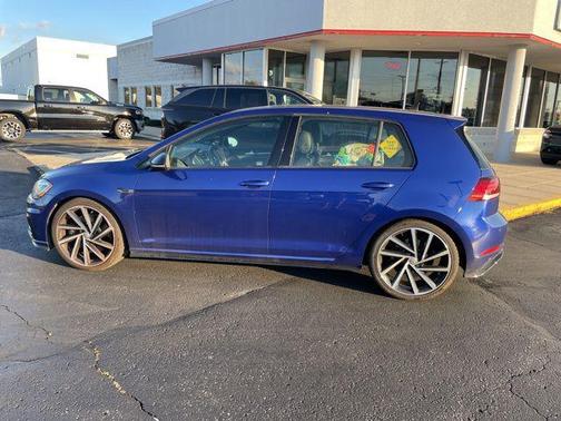 2018 Volkswagen Golf R 2.0T DSG