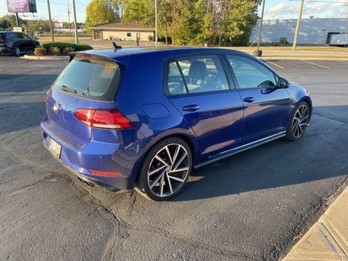 2018 Volkswagen Golf R 2.0T DSG