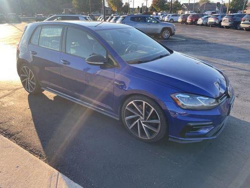 2018 Volkswagen Golf R 2.0T DSG