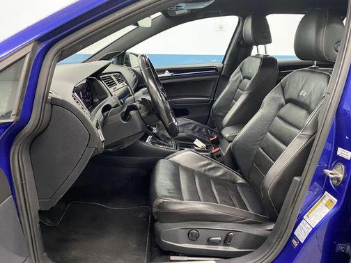2018 Volkswagen Golf R 2.0T DSG