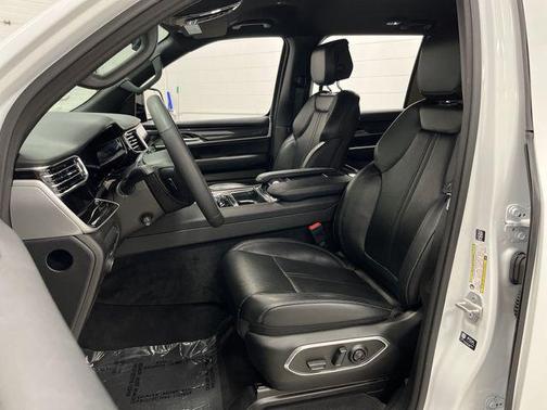 2023 Jeep Wagoneer L Series I 4x4