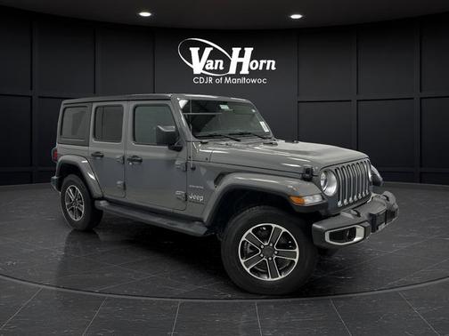 2023 Jeep Wrangler 4-Door Sahara 4x4
