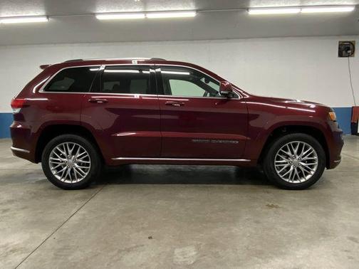 2018 Jeep Grand Cherokee Summit