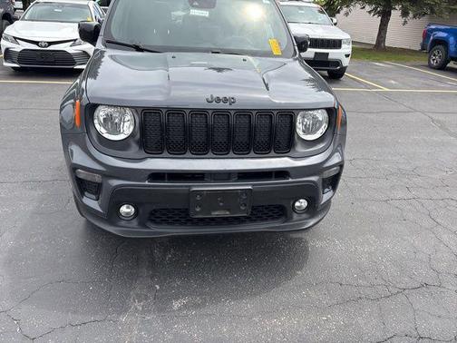 2022 Jeep Renegade Altitude
