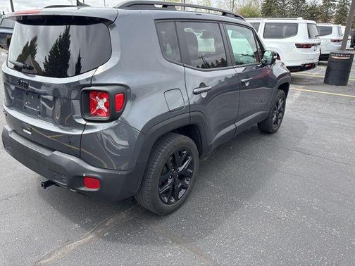 2022 Jeep Renegade Altitude