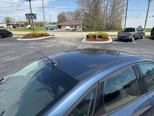 Blue Metallic 2018 Ford Focus SEL