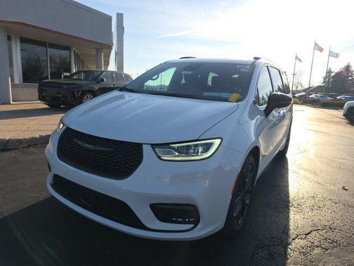 2026 Chrysler Pacifica Limited