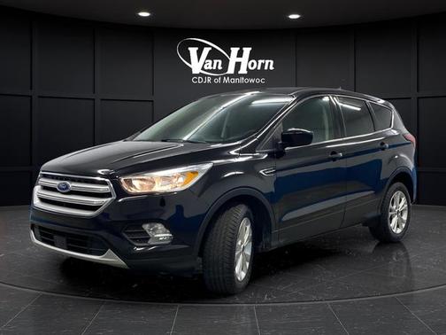 Agate Black Metallic 2019 Ford Escape SE