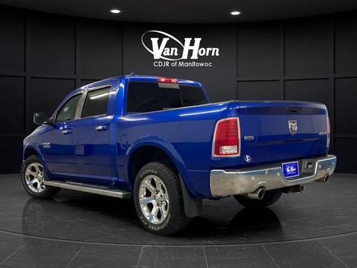 Blue Streak Pearlcoat 2017 RAM 1500 Laramie