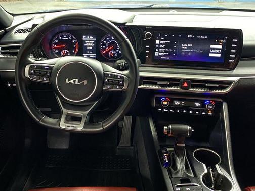 2024 Kia K5 GT-Line