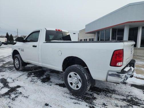 2018 RAM 2500 Tradesman Regular Cab 4x4 8' Box