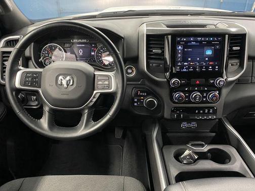 2022 RAM 2500 Big Horn Crew Cab 4x4 6'4' Box