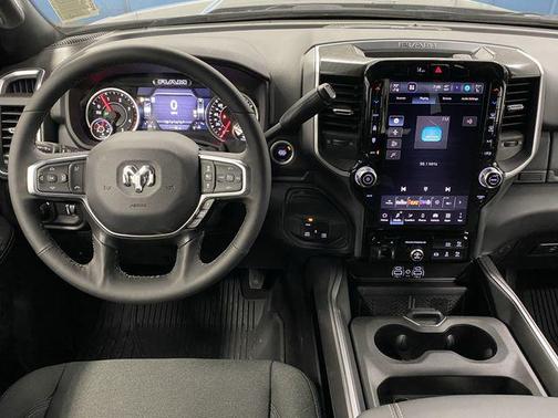 2025 RAM 2500 Big Horn Crew Cab 4x4 6'4' Box