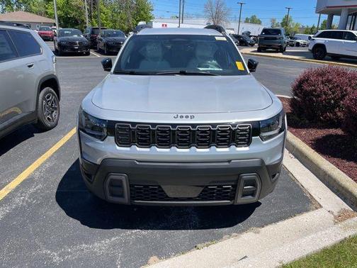 Silver Zynith Clearcoat 2026 Jeep Cherokee Limited