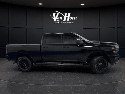 2025 RAM 2500 Big Horn Crew Cab 4x4 6'4' Box