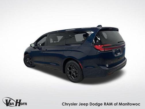 2022 Chrysler Pacifica Hybrid Limited
